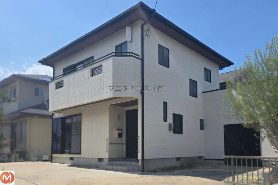 塗装施工例の写真
施工後１（正面右）